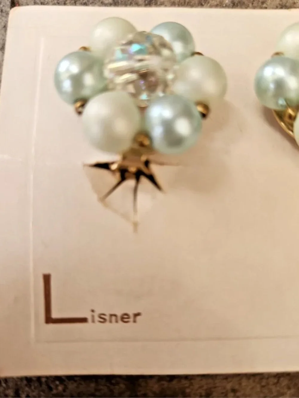 Vtg 1950-60s Lisner Faux Pearl Cluster Aurora Borealis Crystal Clip On Earrings - Picture 4 of 14